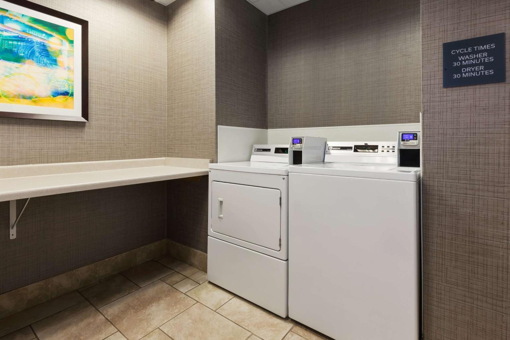Hilton Garden Inn Minneapolis Maple Grove Εξωτερικό φωτογραφία