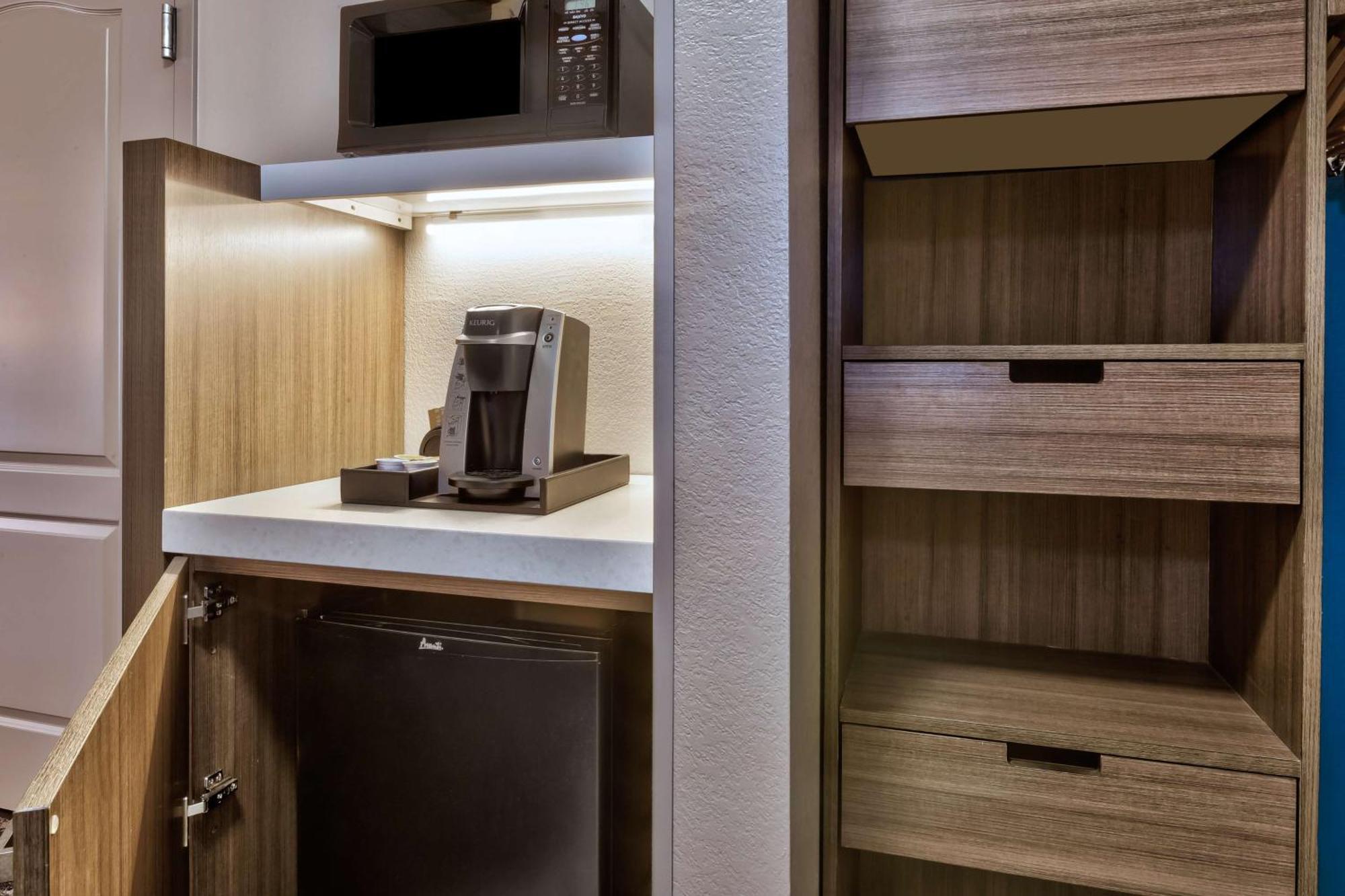 Hilton Garden Inn Minneapolis Maple Grove Εξωτερικό φωτογραφία