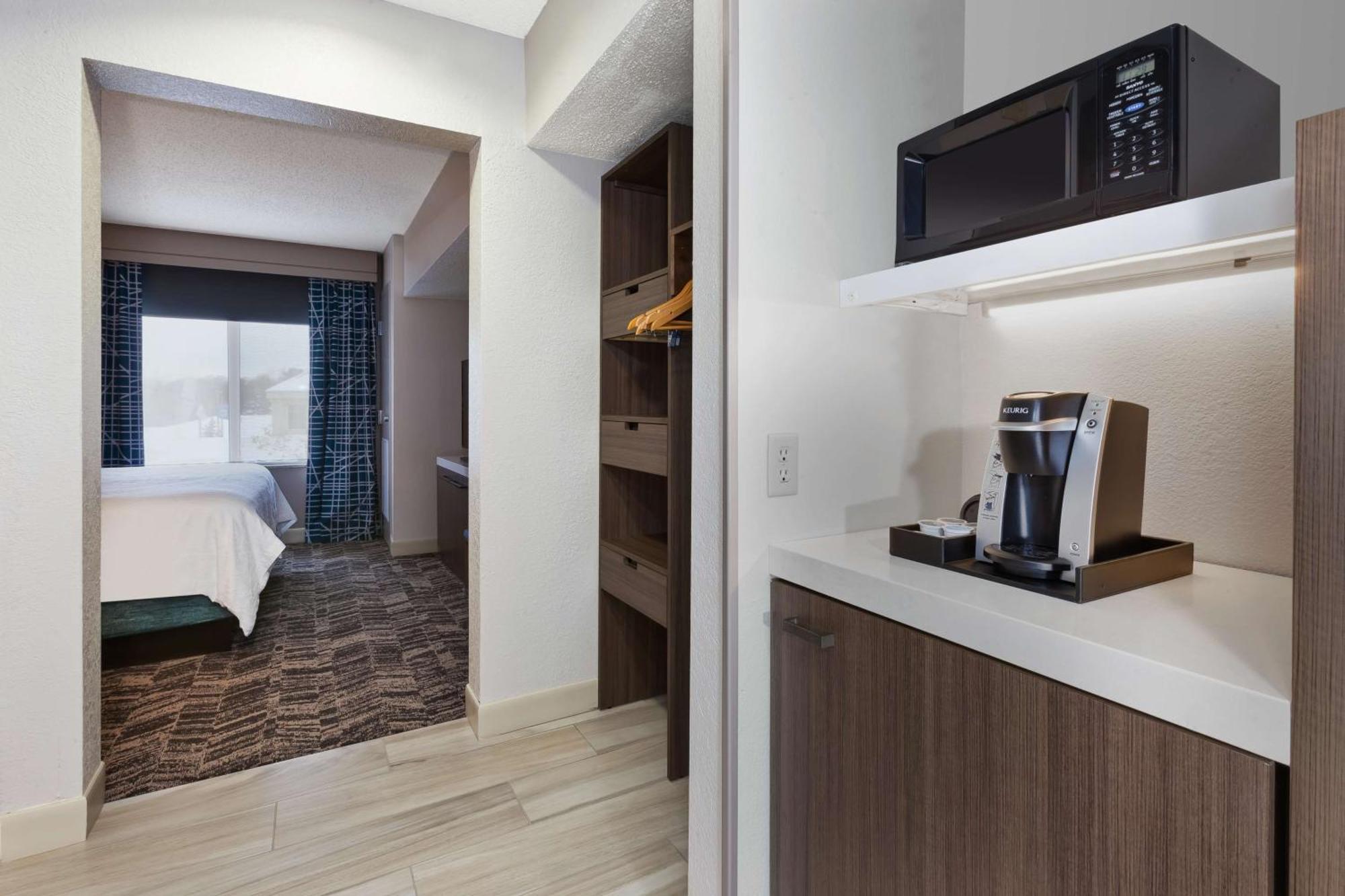 Hilton Garden Inn Minneapolis Maple Grove Εξωτερικό φωτογραφία